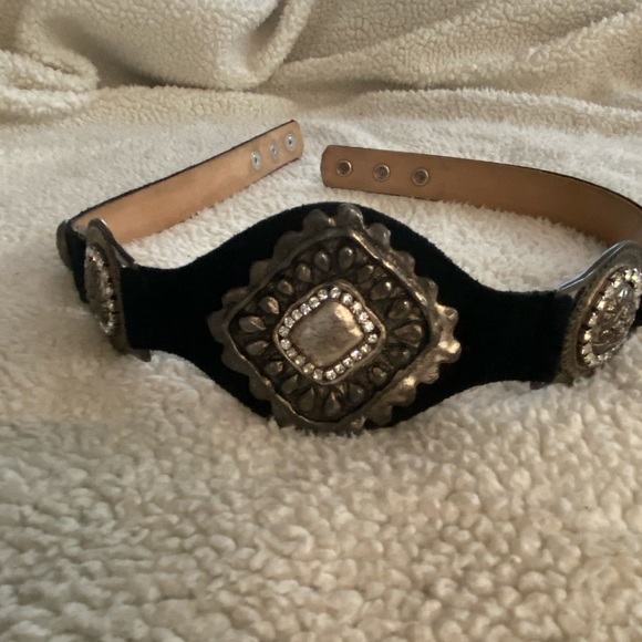 Cache | Leather & Diamond Studded Belt - Picture 4 of 11